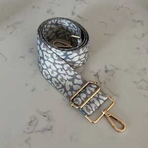 Social Threads Guitar Strap for crossbody bag.